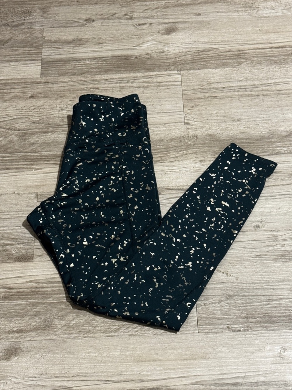 tek gear green Leggings with gold Speckle Print size M